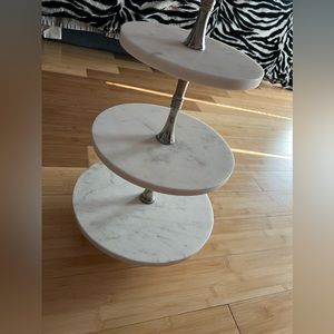 3 tier dessert tower